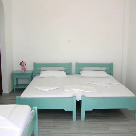 Eva's Paros Beach Apartment Parikia (Paros)