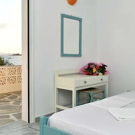 Apartment Eva's Paros Beach *
