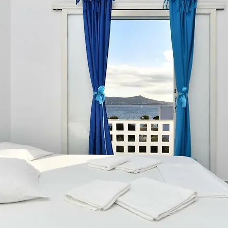 Eva's Paros Beach Apartment *