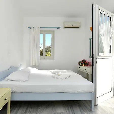 Apartment Eva's Paros Beach